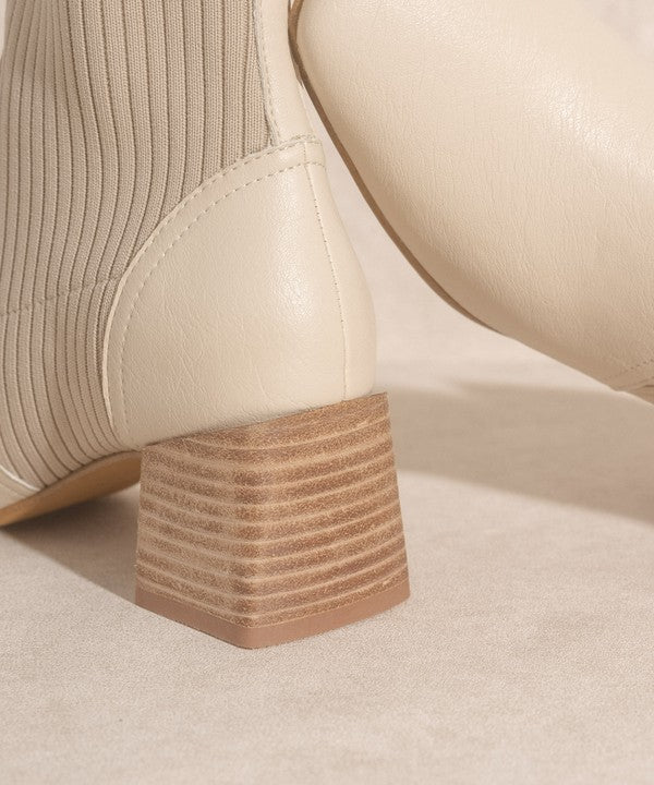Geraldine - Sock Bootie in Snake