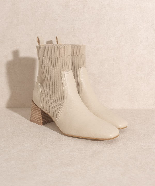 Geraldine - Sock Bootie in Snake