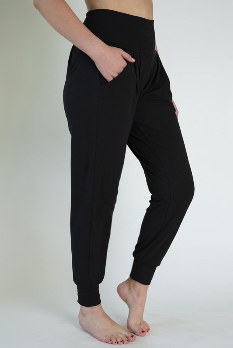 Blake Joggers in Black