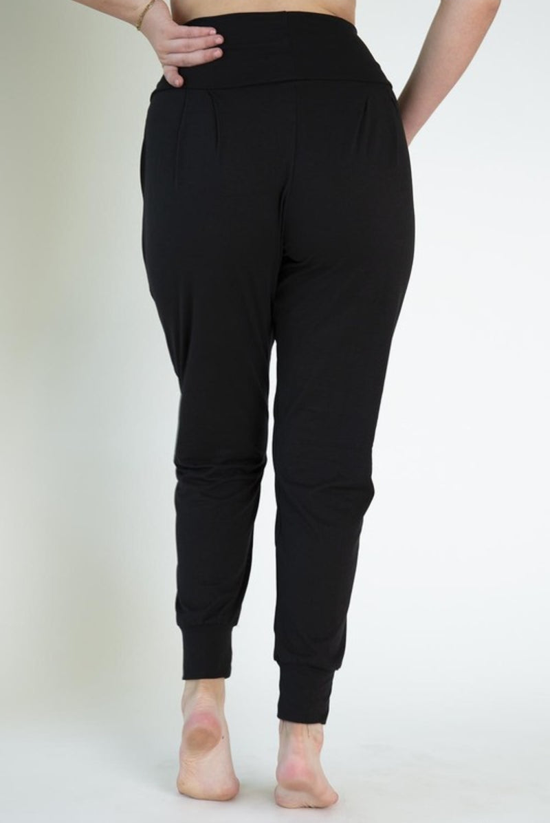Blake Joggers in Black