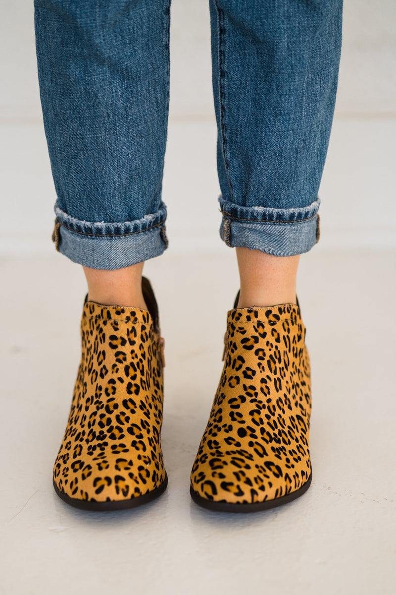MIA Jaymi Bootie in Leopard